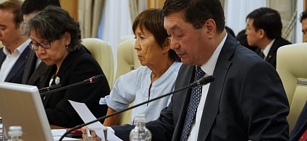 В Архиве Президента РК прошел круглый стол и выставка к 30-летию Конституции фото галереи 9